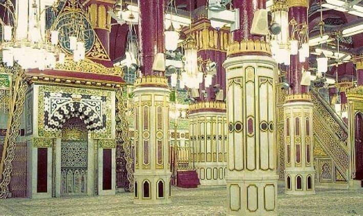 raudhoh tempat mustajab di masjid nabawi